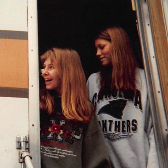 Beverley Mitchell, Jessica Biel